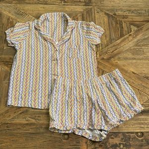 Roller Rabbit girls pajamas set - size M - short sleeve top & shorts gently used